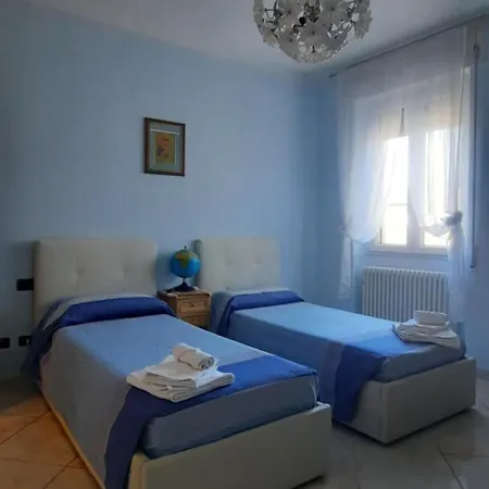 A Casa Di Ely * Aulla