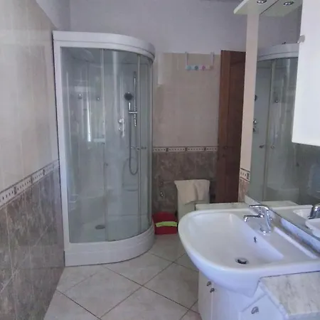 Apartament A Casa Di Ely